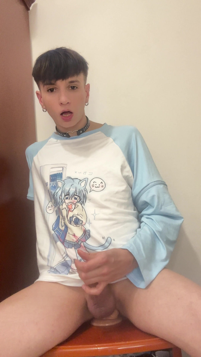 FemmeTwunkie: Blue Femboy Having Fun with New Toy