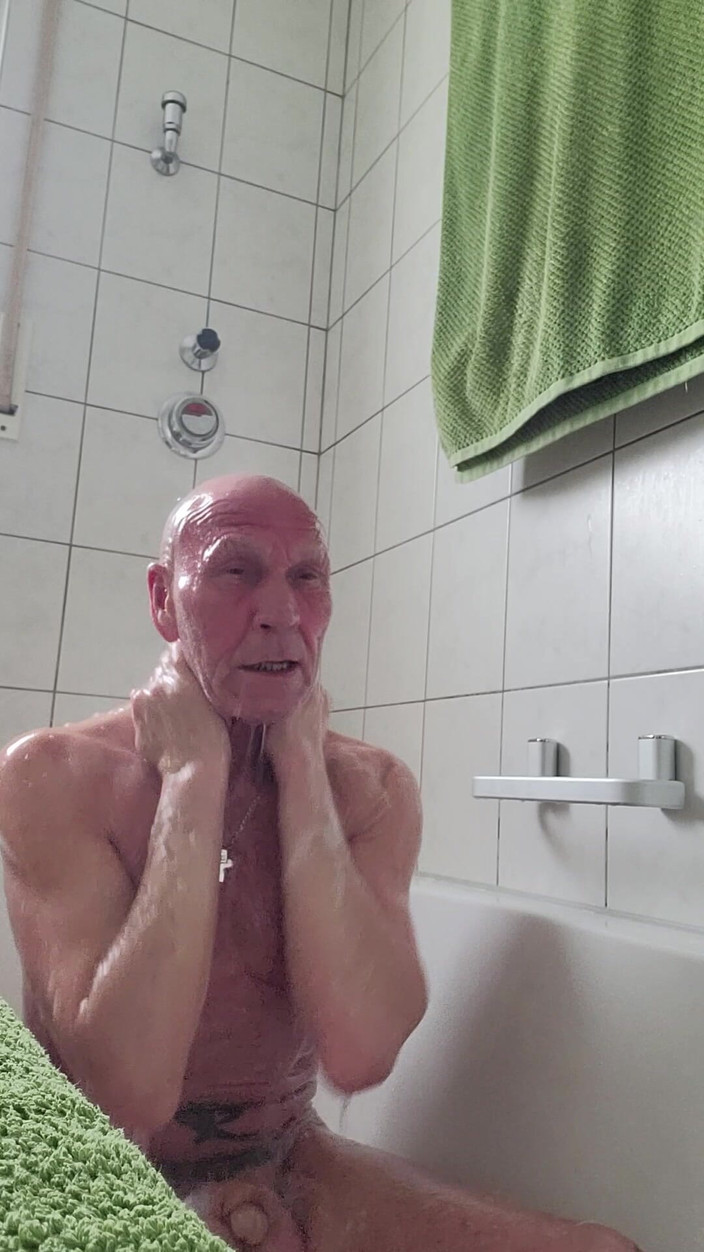 Odrahb: Penilní subincision se Salinem