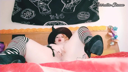 Estrella Steam: Witch Masturbasi