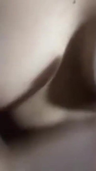 Donna pakistana con un corpo succoso tette naturali che fa un pompino