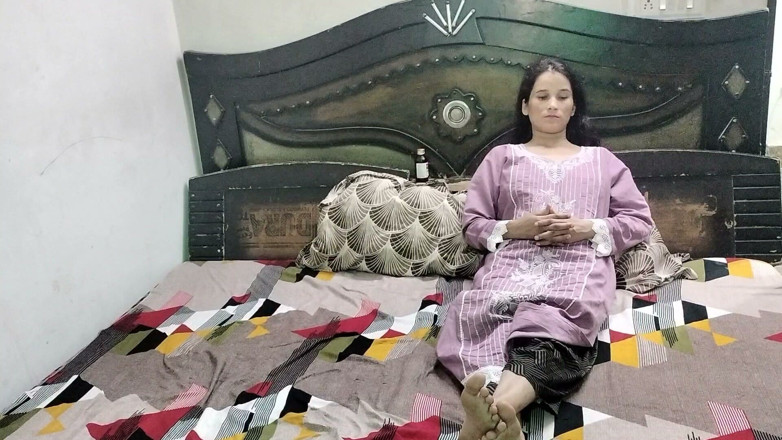 Indian Muslim Couple: Desi Couple Filthy-minded Night Love, Lust &amp; Bedroom Mischief