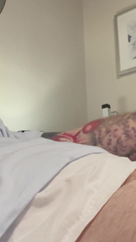 Ginger Bearjerking off