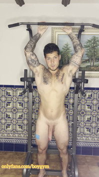 My Cock Cums in a Workout Session