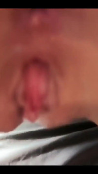 애인이 자지를 꽂는 동안 호른으로 화상 통화를 하는 핫한 마누라