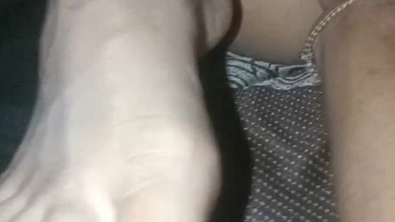 KingLeo: Dívka, Která Mě Požádala, Abych Jí Pomohl S Oholenou Hlavou.