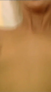 Schöne Schöne Geile Hure War Glücklich, Sex Mit Seinem Freund Mit Einem Riesigen Schwanz Zu Haben