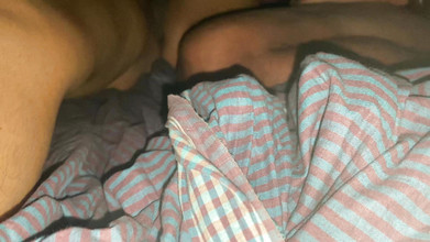 Indo sexy 2023: Sug i svägerskas våta fitta och sätt en kuk i...