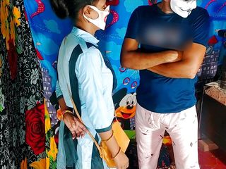 Rakul008: Ko Paise Dekar, étudiante indienne, prof ne choda. Une étudiante fait du...