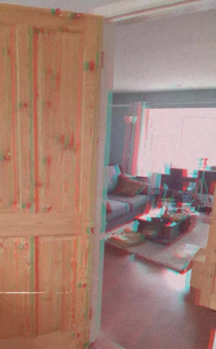 Amadeus: Je pense que j’aime le bleu maintenant, fait regarder la...