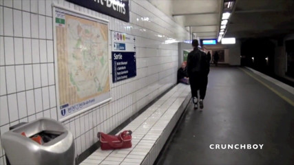 EXHIB BOYS: Amazing sex in the subway in Paris
