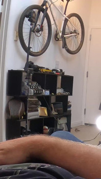 Lady Karma Vernon suger, knullar och sprider sina hål för dig att fap till