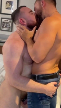 Grindr と Pjknoxxx の連携
