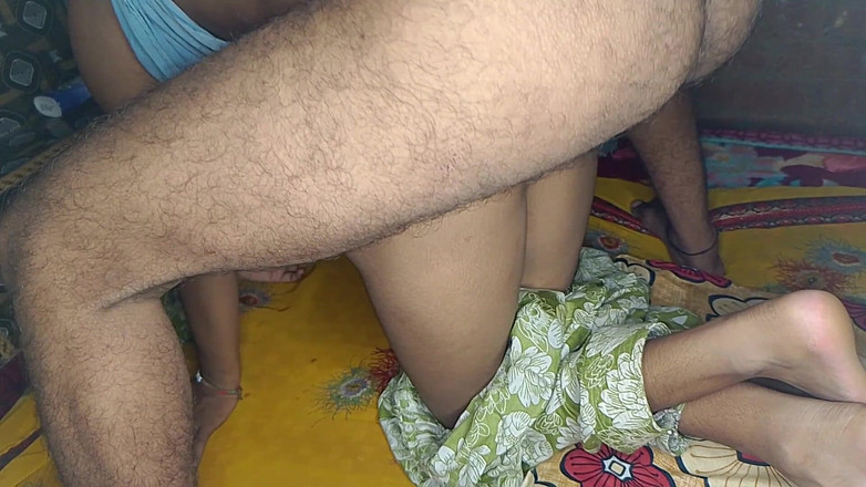 Priya_Sena_26: Первый удар задницы Priya Bhabhi