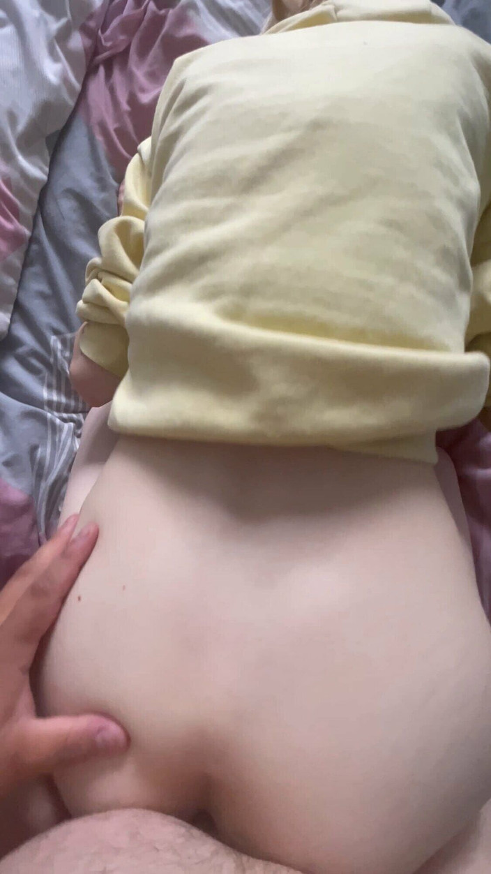 Teamfreeki: Mijn vriendin langs achteren neuken - 1