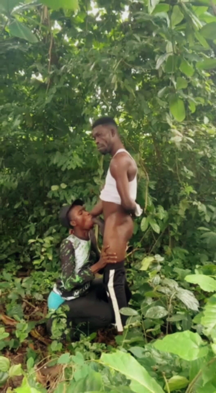BLACKSHOOTERR: Fucked My Friend's Boyfriend Inside Bush...