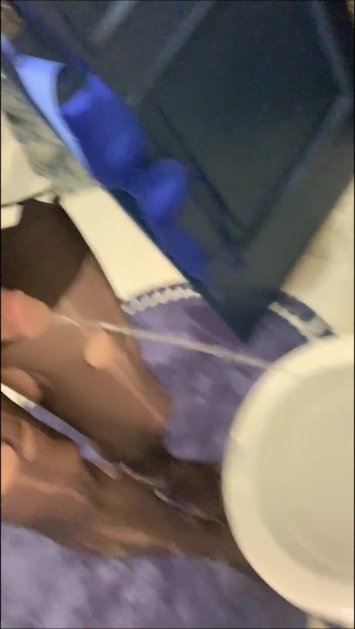 cd_aysemmm: 내 마누라를 따먹는 남편