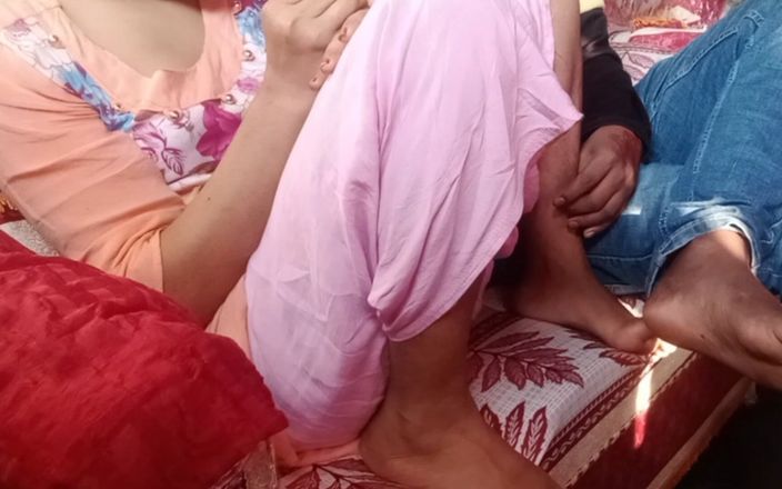 Deshi women: デジGF初めてのセックスビデオ。デジGFタイトなプッシーセックス。村GFタイトなマンコトライザルXビデオ。