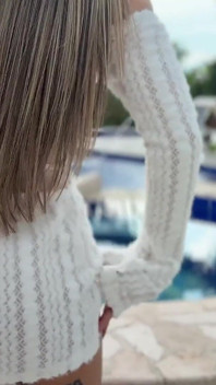 Journée À La Piscine! Tu Aimes La Façon Dont Je Me Masturbe En Public?