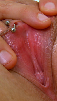Lacy - nuduri explicite
