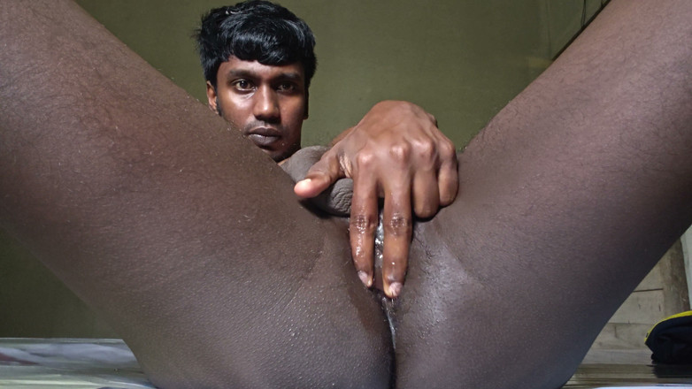 Charmer1999: Fingering and Stretching My Asshole Again