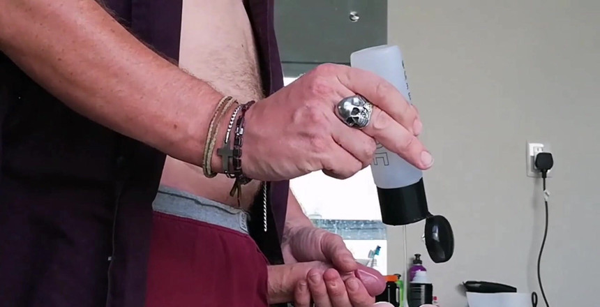 Dirty Talking Guy: 慢动作完成