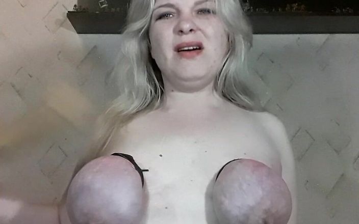Dark Ilona: Hard Tits and Armpits Belting