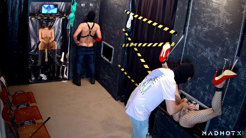 Madhot X: เจ้านายตีและหีแน่น
