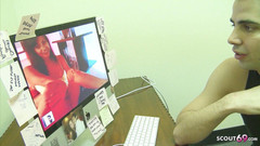 Full porn collection: Brácha zachytil drobnou nevlastní sestru na webové kameře sexting a...