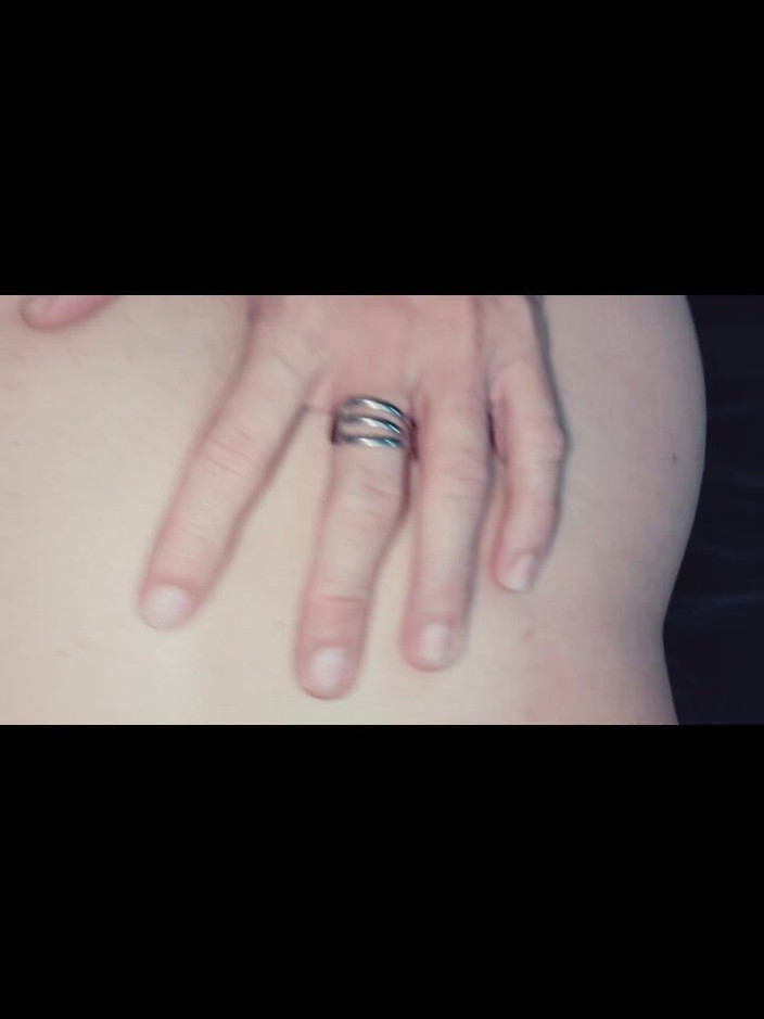 Ladyboy Karl: Zonder condoom klaarkomen en pissen