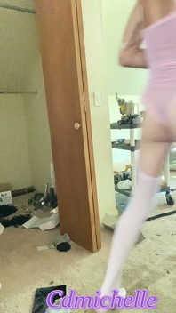 Cdmichelle S’habille Au Travail