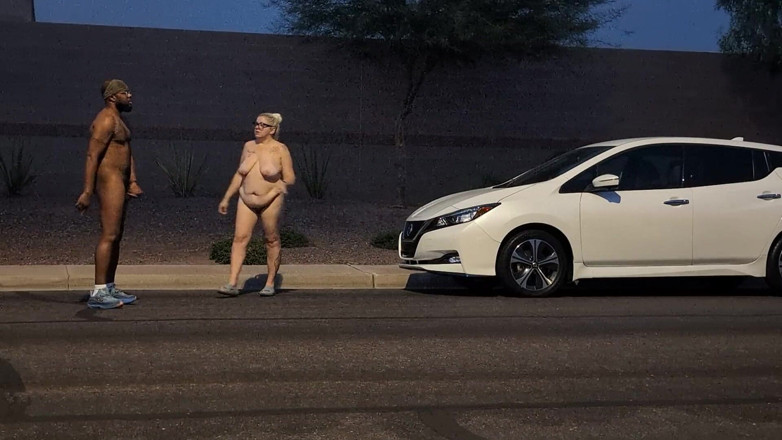 Rendezvousing Assets: Gruesa Grandota Esposa Le Encanta Presumir Y Estar Desnuda En...