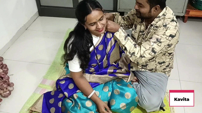 Kavita _zawazawi: Desi Indian Fuck Real Homemade with Tatya in Saree, Ass...