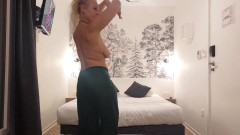 Selena701: Jocuri frumoase de pat cu matură, poze și sex