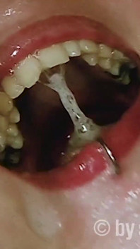 Menina pornô Jonata recebe mega inseminação facial