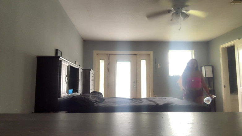 ToXxXiicBarbiie: XHamster live stream : si elle le fait, je le ferai...