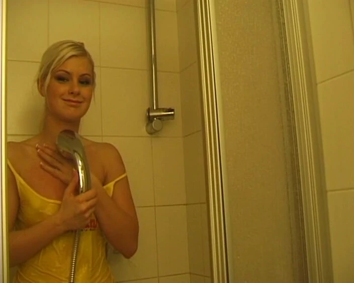 Порно Лена мен Юлия мас