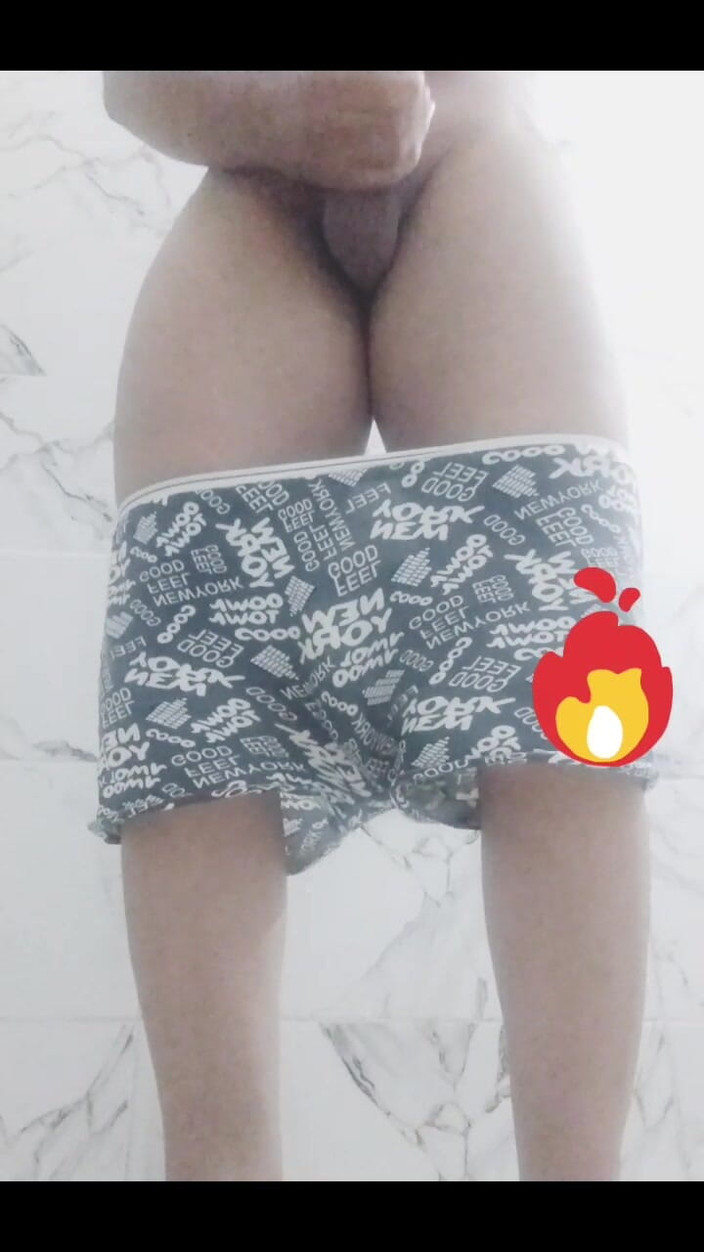 Alex njx: Sledujte, jak pomalu hladím, dokud to už nevydržím