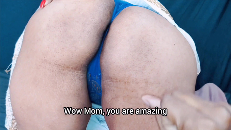 Sexykajalbhabhi: Una Calda MILF Ha Sorpreso La Masturbazione Del Figliastro E...