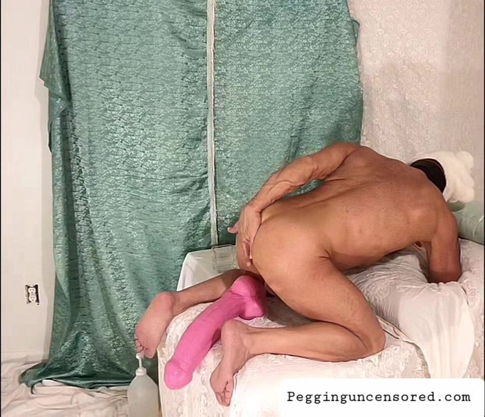 Peggingprincess: Masalah berganda, main pintu belakang dengan dua strap-on dildo yang...