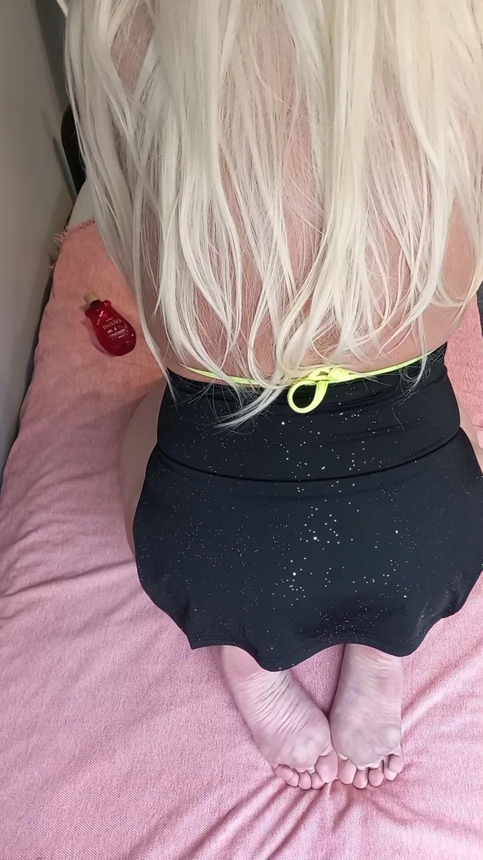 Sexy ass CDzinhafx: सेक्सी ड्रेस में मेरे बट