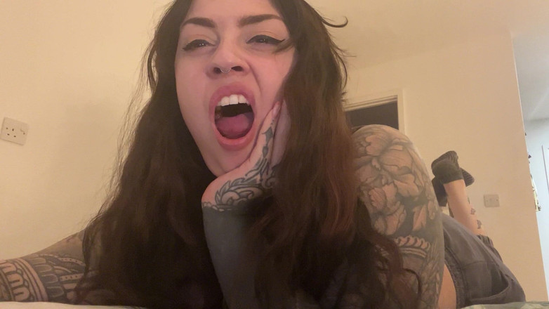 Miss Valentina: Не могу остановить зевоту