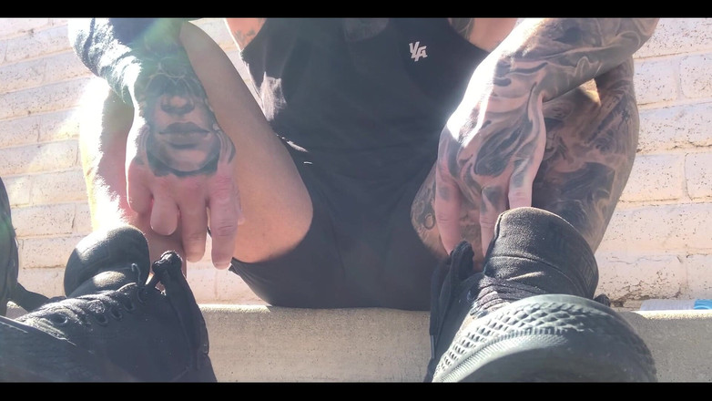 Jasons feet: 卖了另一双袜子给一个很快成为相当快乐的脚男