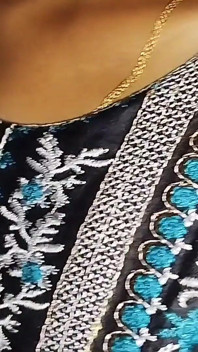 Fată din sat cu pizdă strâmtă în aer liber video de sex, videoclip sexual desi în aer liber