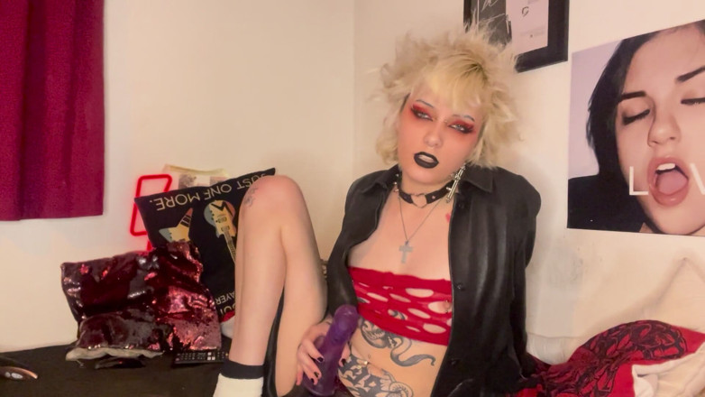 Glitterqueen1999: Первый страпон для бойфренда, женское доминирование, страпоном