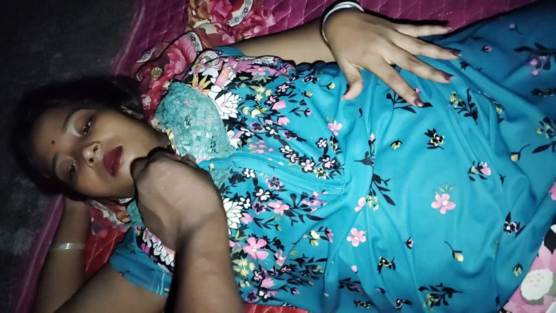 Pooja raniji: Pooja Bhabhi Night Hard Sex Upper Floor