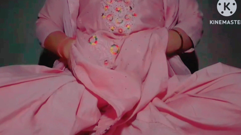 TricolorMusic3: Fată frumoasă incitantă punjabi care își ține țâțele și își freacă pizda roz fierbinte ne...