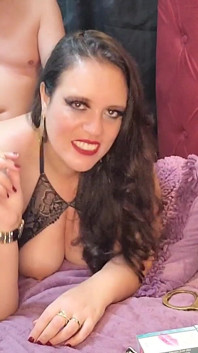 Lilli fuma e viene scopata da Dietro