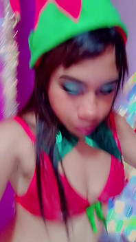 Elfa, danse sexy, soirée de Noël, Delicius et Wet Yes