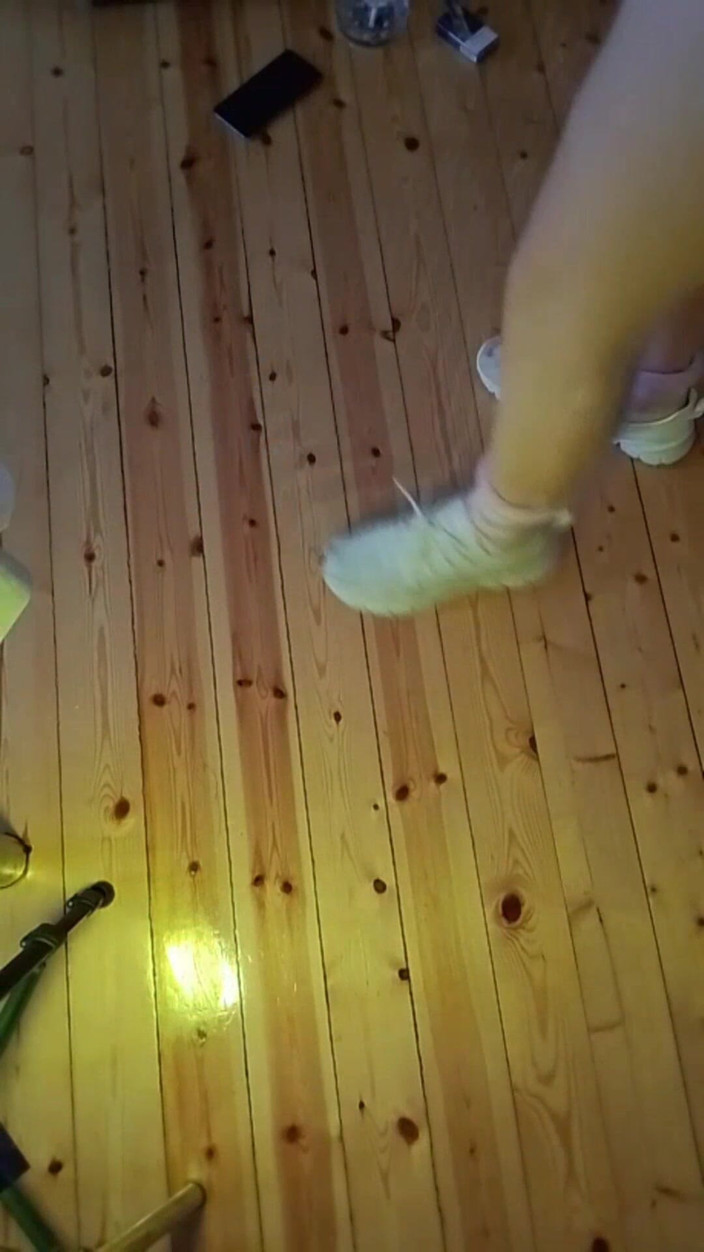 Kitty_Cross: Schau gut aus, stöhnt besser