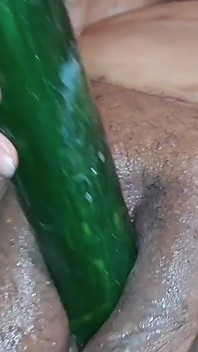 16인치 오이로 내 보지를 따먹는 동안 시오후키하는 거유 흑인 자지 딥쓰롯